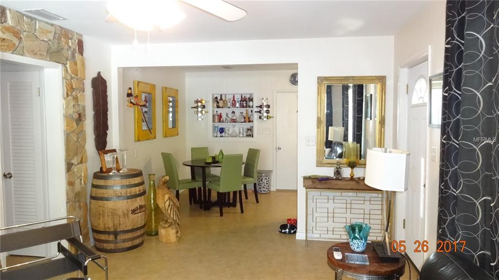 617 BROADWAY, DUNEDIN, Florida 34698, ,Income,For sale,BROADWAY,U7820486