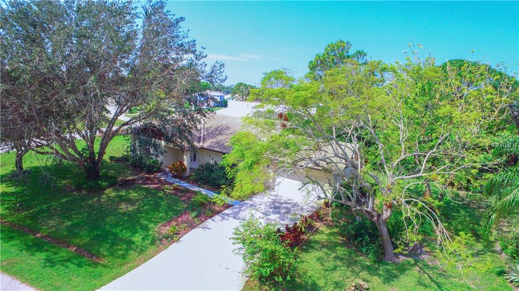 1094 BAY HARBOR DRIVE, ENGLEWOOD, Florida 34224, 2 Bedrooms Bedrooms, 6 Rooms Rooms,2 BathroomsBathrooms,Residential,For sale,BAY HARBOR,D5920315