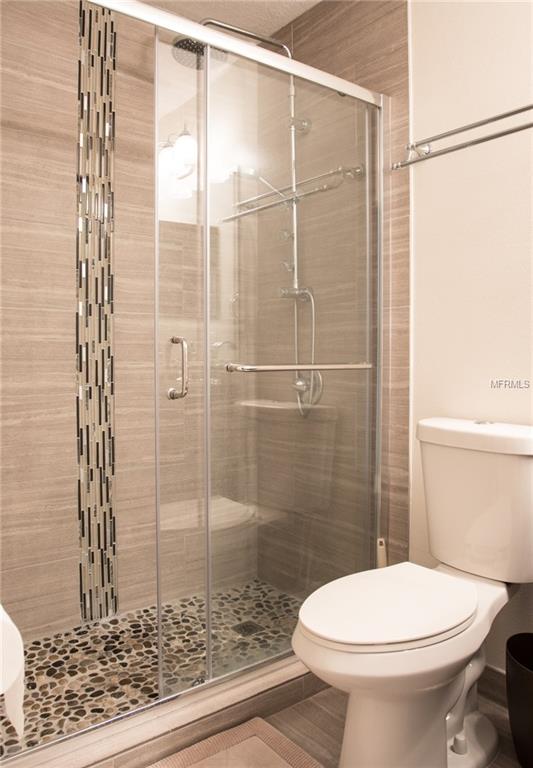 5137 CHELWYN COURT, ORLANDO, Florida 32837, 6 Bedrooms Bedrooms, 11 Rooms Rooms,4 BathroomsBathrooms,Residential,For sale,CHELWYN,O5542043