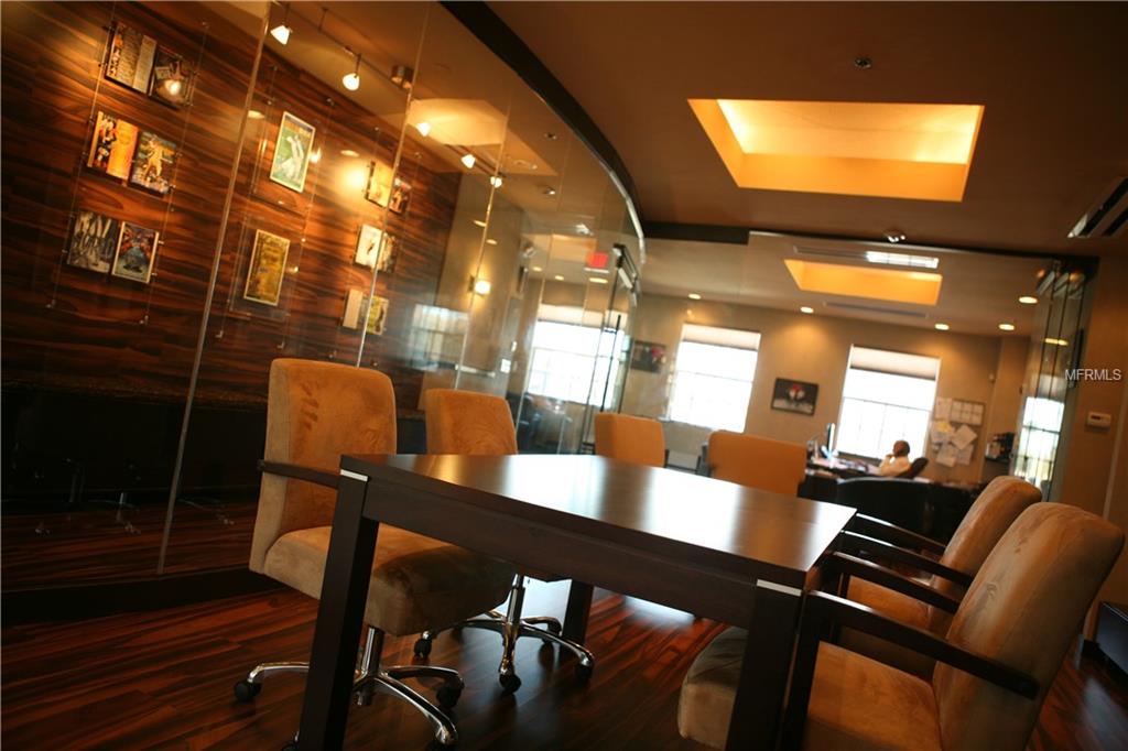 100 3RD AVENUE W, BRADENTON, Florida 34205, ,Commercial,For sale,3RD,A4209868