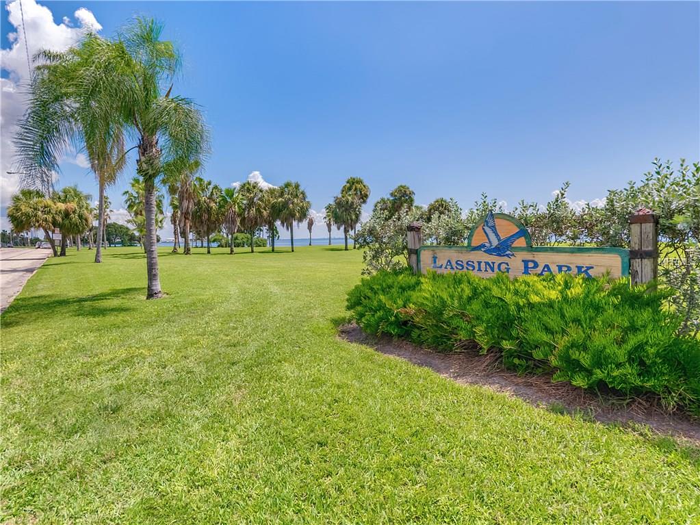 126 16TH AVENUE S, ST PETERSBURG, Florida 33701, ,Income,For sale,16TH,U7826163