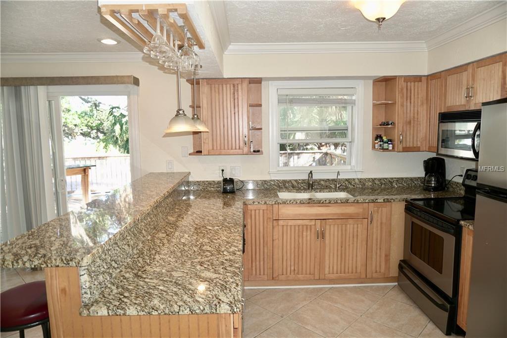 712 1ST STREET, INDIAN ROCKS BEACH, Florida 33785, ,Income,Short-term,1ST,U7837366