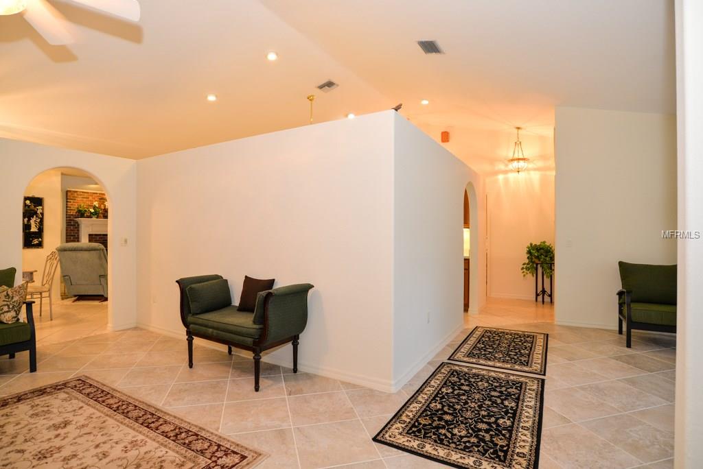 1610 SCRUB JAY TRAIL, FROSTPROOF, Florida 33843, 3 Bedrooms Bedrooms, 9 Rooms Rooms,2 BathroomsBathrooms,Residential,For sale,SCRUB JAY,P4718201