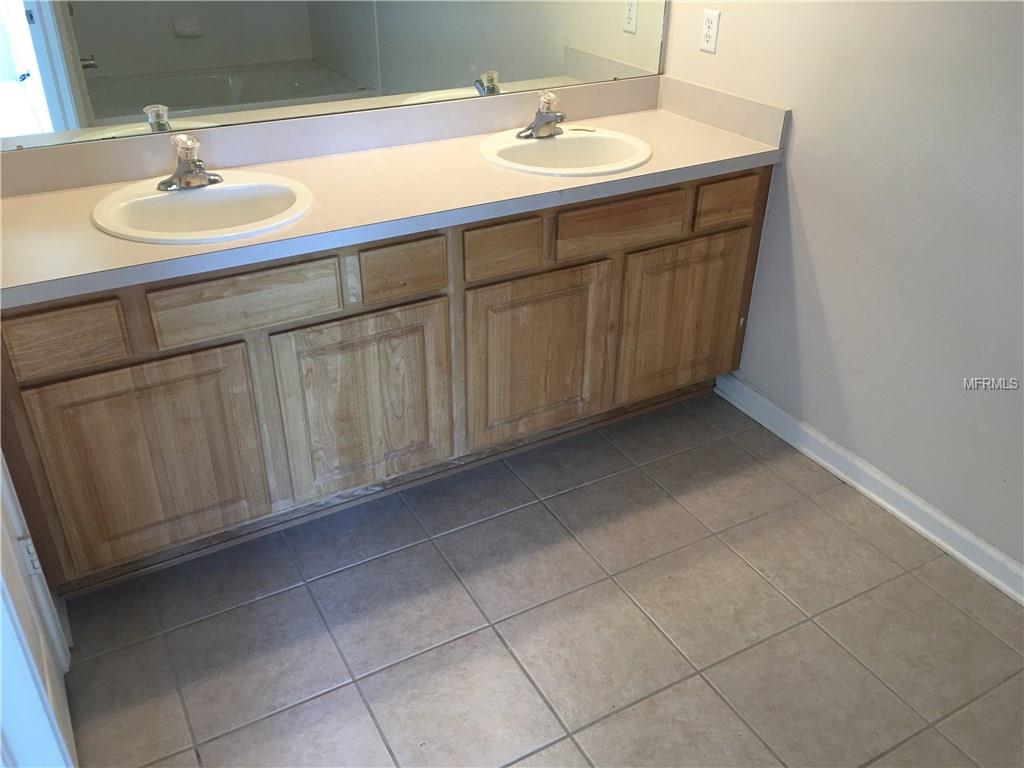 4808 POND RIDGE DRIVE, RIVERVIEW, Florida 33578, 3 Bedrooms Bedrooms, 3 Rooms Rooms,2 BathroomsBathrooms,Residential,For sale,POND RIDGE,T2918826