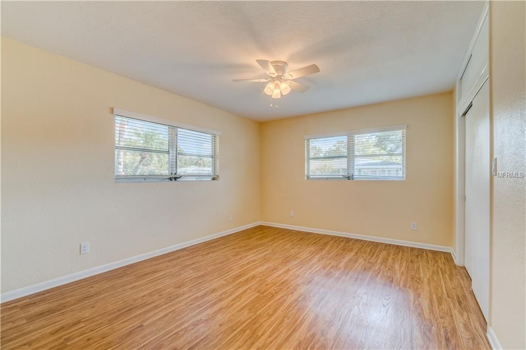 1022 COMMODORE STREET, CLEARWATER, Florida 33755, ,Income,For sale,COMMODORE,U7838961