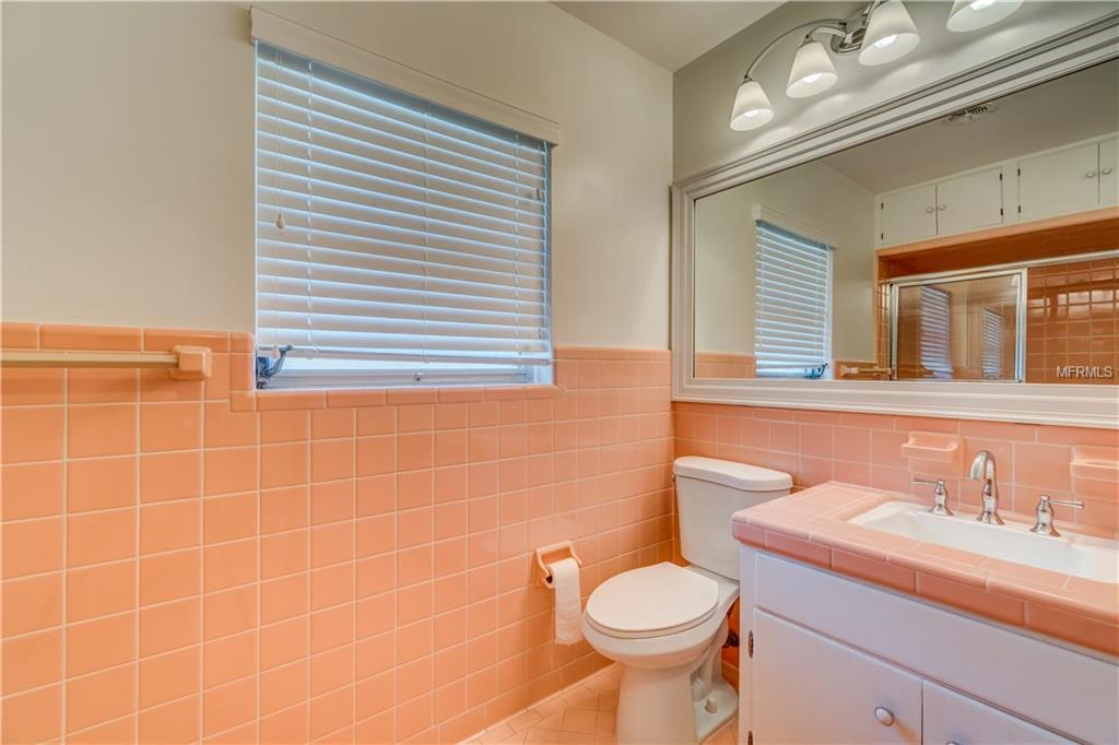 1022 COMMODORE STREET, CLEARWATER, Florida 33755, ,Income,For sale,COMMODORE,U7838961