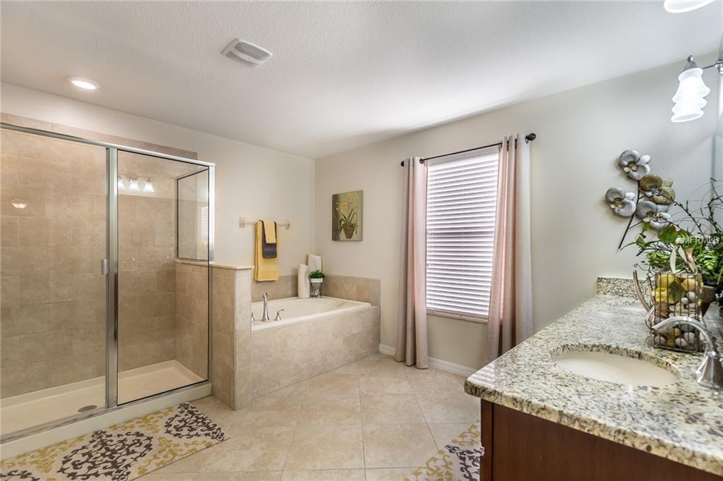 13207 ROYAL PINES AVENUE, RIVERVIEW, Florida 33579, 6 Bedrooms Bedrooms, 9 Rooms Rooms,3 BathroomsBathrooms,Residential,For sale,ROYAL PINES,T2922038