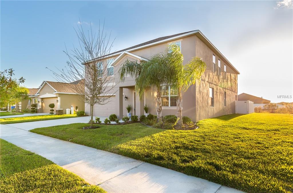 13207 ROYAL PINES AVENUE, RIVERVIEW, Florida 33579, 6 Bedrooms Bedrooms, 9 Rooms Rooms,3 BathroomsBathrooms,Residential,For sale,ROYAL PINES,T2922038