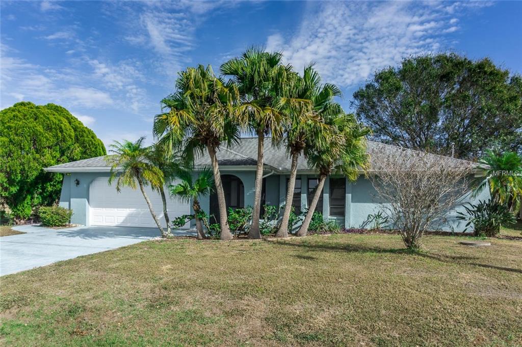 384 WATERSIDE STREET, PORT CHARLOTTE, Florida 33954, 2 Bedrooms Bedrooms, 5 Rooms Rooms,2 BathroomsBathrooms,Residential,For sale,WATERSIDE,N5915874