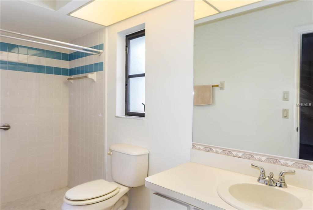 384 WATERSIDE STREET, PORT CHARLOTTE, Florida 33954, 2 Bedrooms Bedrooms, 5 Rooms Rooms,2 BathroomsBathrooms,Residential,For sale,WATERSIDE,N5915874