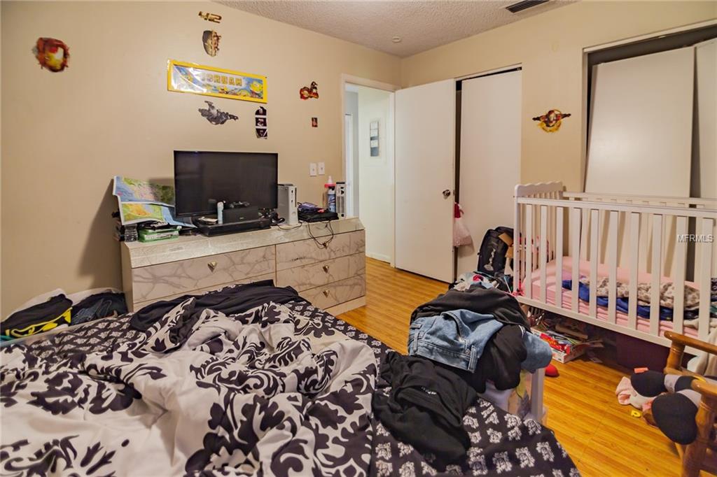 7497 MEAD DRIVE, SPRING HILL, Florida 34606, ,Income,For sale,MEAD,O5552041