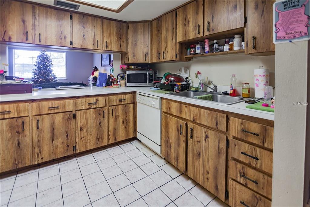 7497 MEAD DRIVE, SPRING HILL, Florida 34606, ,Income,For sale,MEAD,O5552041