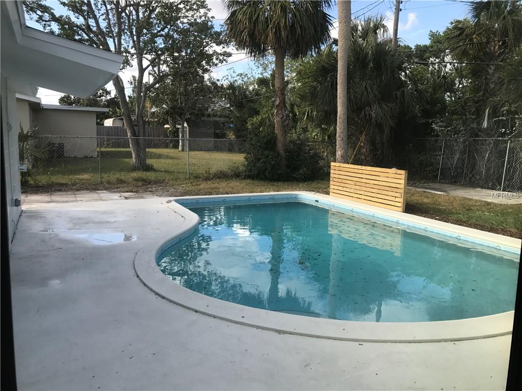 1050 BARCLAY DRIVE, COCOA, Florida 32927, 3 Bedrooms Bedrooms, 3 Rooms Rooms,2 BathroomsBathrooms,Residential,For sale,BARCLAY,O5557227