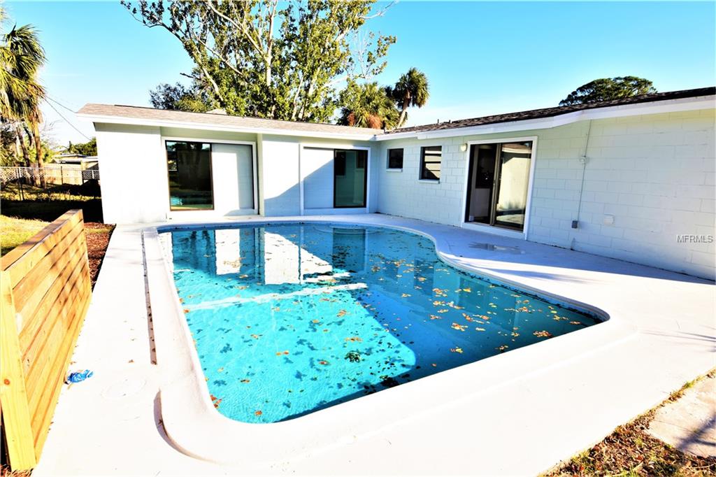 1050 BARCLAY DRIVE, COCOA, Florida 32927, 3 Bedrooms Bedrooms, 3 Rooms Rooms,2 BathroomsBathrooms,Residential,For sale,BARCLAY,O5557227