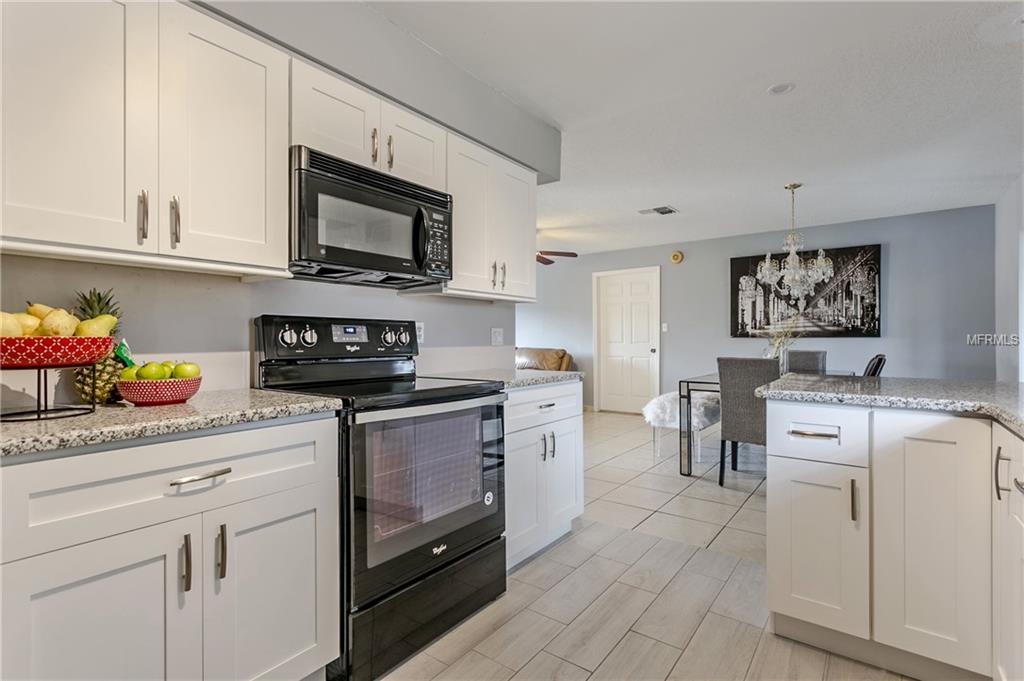 201 LA PAZ DRIVE, KISSIMMEE, Florida 34743, 2 Bedrooms Bedrooms, 6 Rooms Rooms,2 BathroomsBathrooms,Residential,For sale,LA PAZ,O5558161