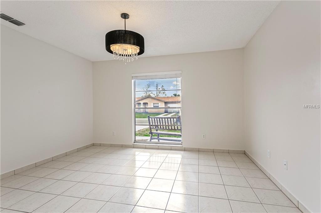 201 LA PAZ DRIVE, KISSIMMEE, Florida 34743, 2 Bedrooms Bedrooms, 6 Rooms Rooms,2 BathroomsBathrooms,Residential,For sale,LA PAZ,O5558161