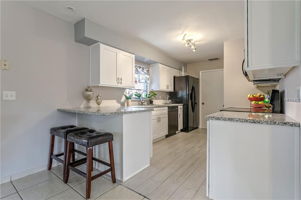 201 LA PAZ DRIVE, KISSIMMEE, Florida 34743, 2 Bedrooms Bedrooms, 6 Rooms Rooms,2 BathroomsBathrooms,Residential,For sale,LA PAZ,O5558161