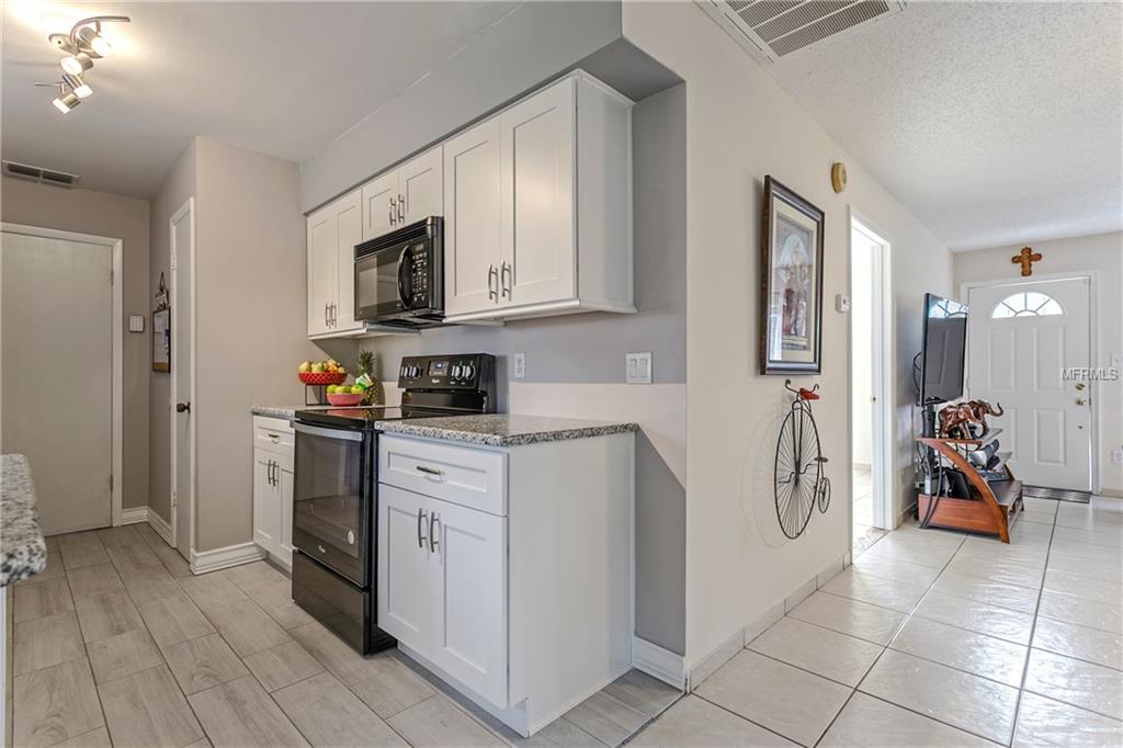 201 LA PAZ DRIVE, KISSIMMEE, Florida 34743, 2 Bedrooms Bedrooms, 6 Rooms Rooms,2 BathroomsBathrooms,Residential,For sale,LA PAZ,O5558161