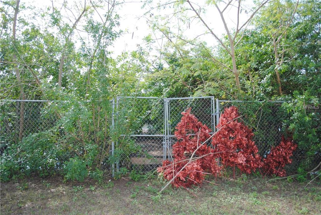 8812 ROCKY CREEK DRIVE, TAMPA, Florida 33615, ,Commercial,For sale,ROCKY CREEK,T2928453