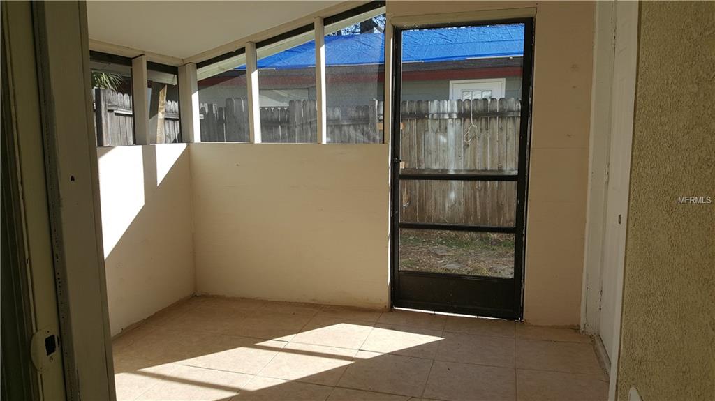 9214 SPY GLASS COURT, TAMPA, Florida 33615, 3 Bedrooms Bedrooms, 8 Rooms Rooms,2 BathroomsBathrooms,Residential,For sale,SPY GLASS,T2926192