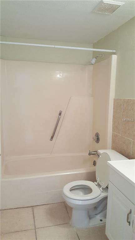 9214 SPY GLASS COURT, TAMPA, Florida 33615, 3 Bedrooms Bedrooms, 8 Rooms Rooms,2 BathroomsBathrooms,Residential,For sale,SPY GLASS,T2926192