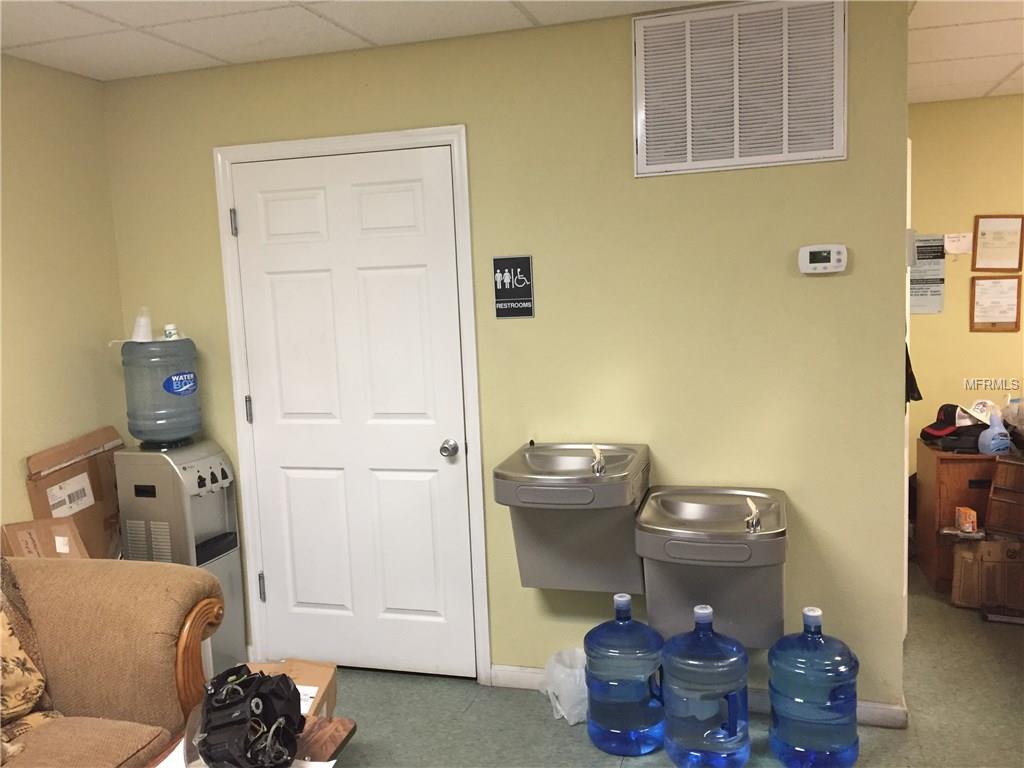 17483 ABBOTT AVENUE, PORT CHARLOTTE, Florida 33954, ,Commercial,For sale,ABBOTT,A4210051