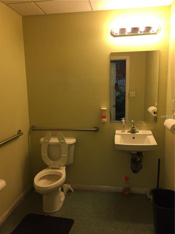 17483 ABBOTT AVENUE, PORT CHARLOTTE, Florida 33954, ,Commercial,For sale,ABBOTT,A4210051