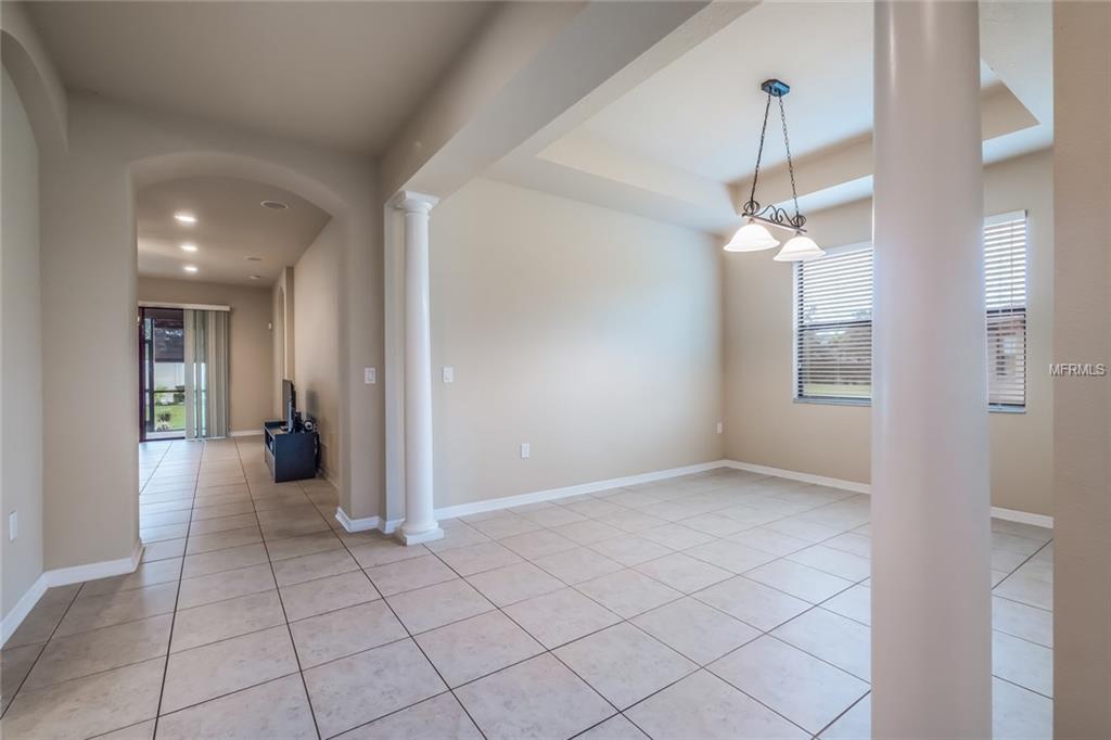 5930 LEXINGTON DRIVE, PARRISH, Florida 34219, 4 Bedrooms Bedrooms, 8 Rooms Rooms,3 BathroomsBathrooms,Residential,For sale,LEXINGTON,A4208955