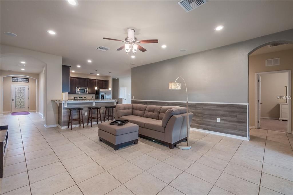 5930 LEXINGTON DRIVE, PARRISH, Florida 34219, 4 Bedrooms Bedrooms, 8 Rooms Rooms,3 BathroomsBathrooms,Residential,For sale,LEXINGTON,A4208955