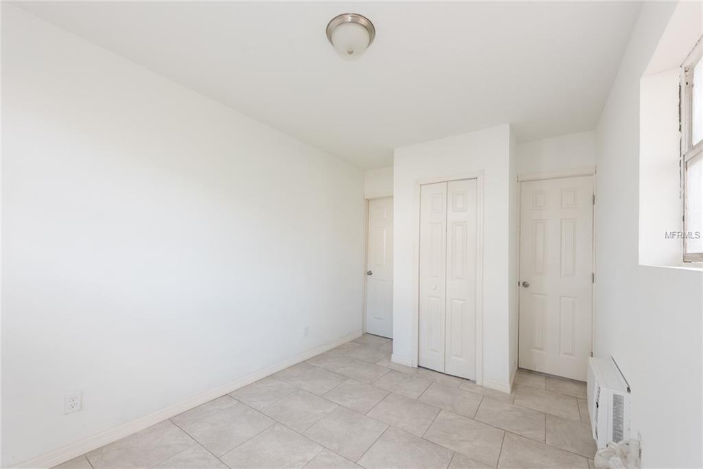 420 HENRY BUTTS DRIVE, DAYTONA BEACH, Florida 32114, ,Income,For sale,HENRY BUTTS,V4722505