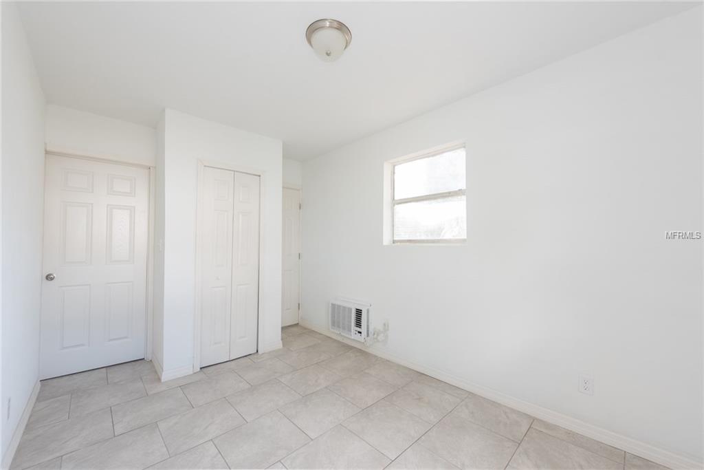 420 HENRY BUTTS DRIVE, DAYTONA BEACH, Florida 32114, ,Income,For sale,HENRY BUTTS,V4722505