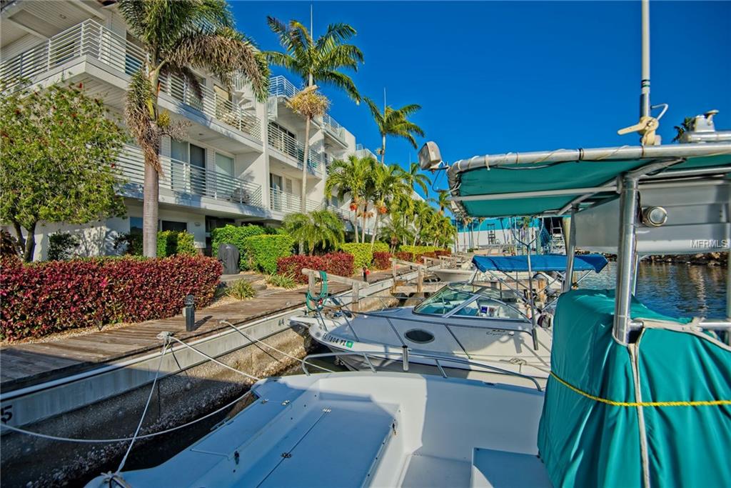 8226 HARBORSIDE CIRCLE, ENGLEWOOD, Florida 34224, 3 Bedrooms Bedrooms, 4 Rooms Rooms,3 BathroomsBathrooms,Residential,For sale,HARBORSIDE,A4209217