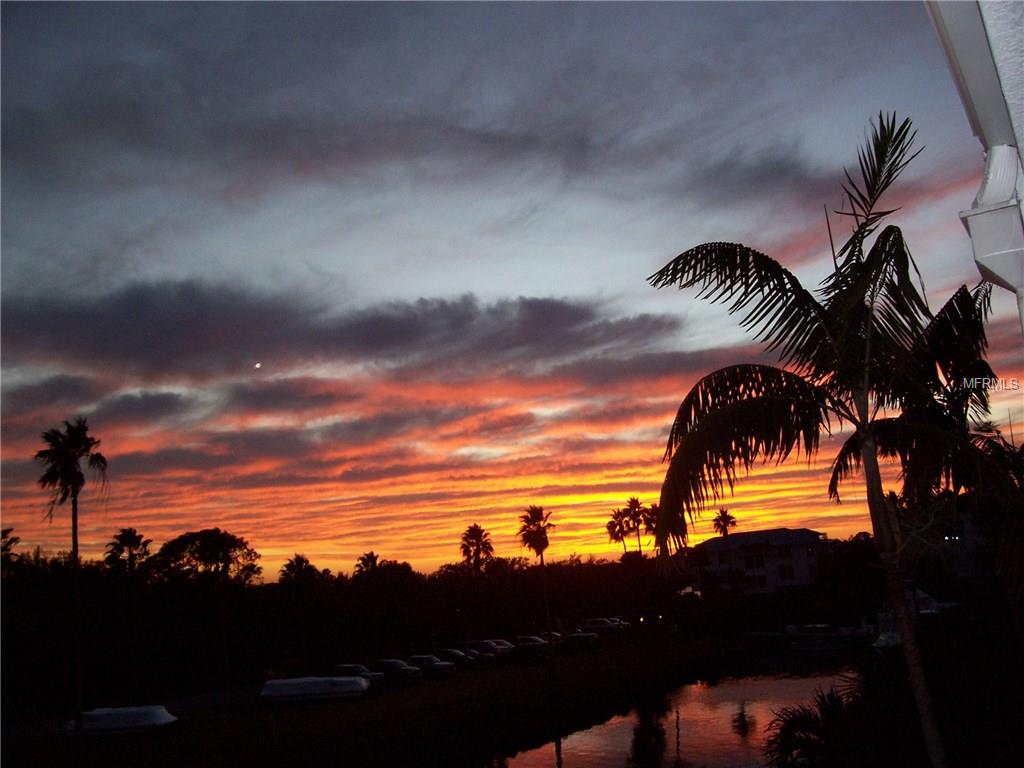 8226 HARBORSIDE CIRCLE, ENGLEWOOD, Florida 34224, 3 Bedrooms Bedrooms, 4 Rooms Rooms,3 BathroomsBathrooms,Residential,For sale,HARBORSIDE,A4209217