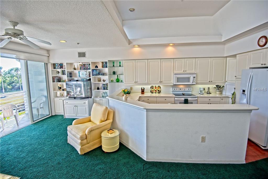 8226 HARBORSIDE CIRCLE, ENGLEWOOD, Florida 34224, 3 Bedrooms Bedrooms, 4 Rooms Rooms,3 BathroomsBathrooms,Residential,For sale,HARBORSIDE,A4209217