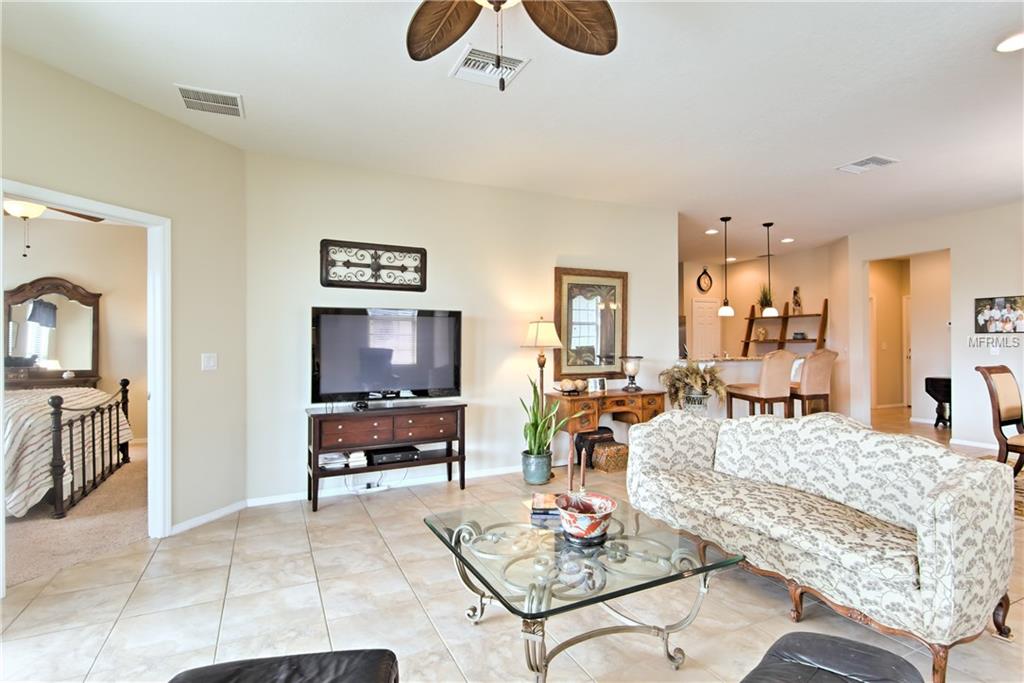 344 MYSTIC FALLS DRIVE, APOLLO BEACH, Florida 33572, 2 Bedrooms Bedrooms, 5 Rooms Rooms,2 BathroomsBathrooms,Residential,For sale,MYSTIC FALLS,T2927824