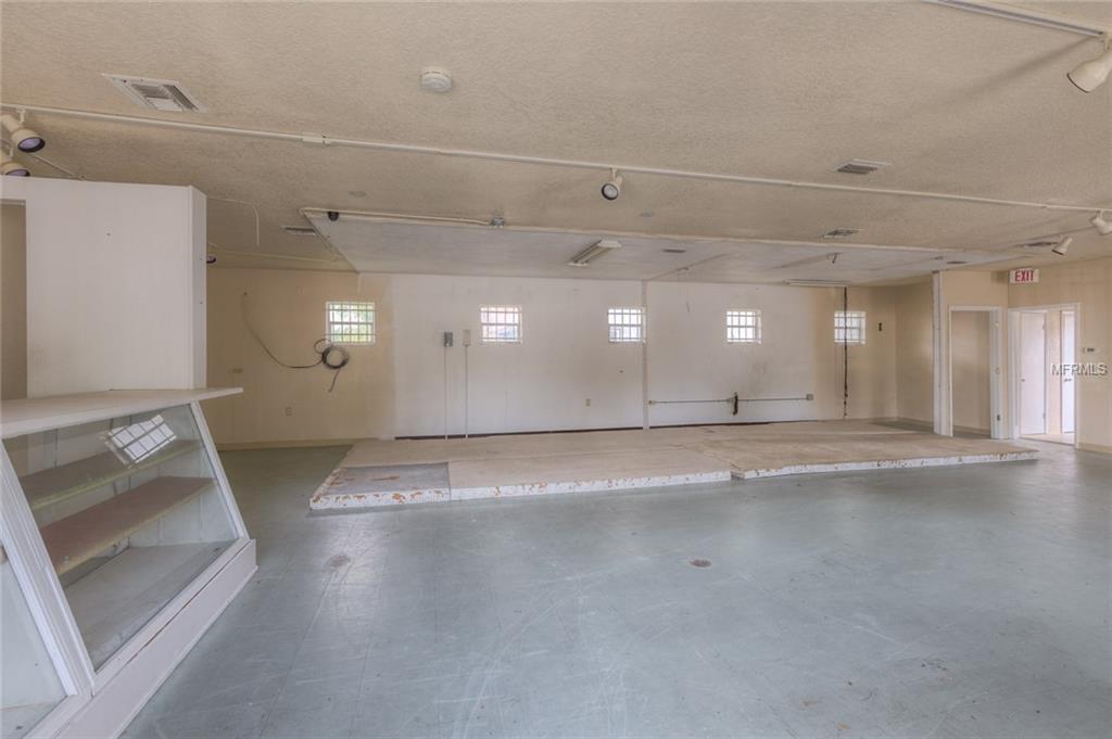 201 W VOORHIS AVENUE, DELAND, Florida 32720, ,Commercial,For sale,VOORHIS,V4722945