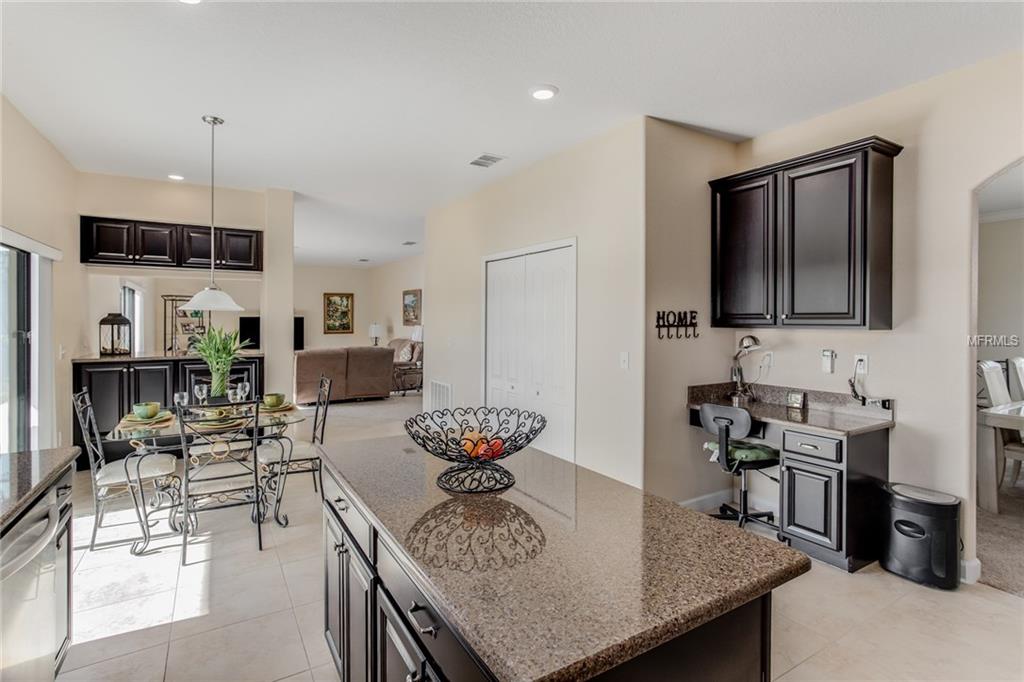 2897 SPRING BREEZE WAY, KISSIMMEE, Florida 34744, 5 Bedrooms Bedrooms, 12 Rooms Rooms,3 BathroomsBathrooms,Residential,For sale,SPRING BREEZE,O5561623