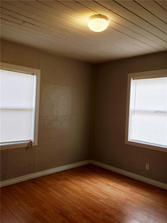 707 E MADISON STREET, PLANT CITY, Florida 33563, 2 Bedrooms Bedrooms, 4 Rooms Rooms,1 BathroomBathrooms,Residential,For sale,MADISON,T2928345