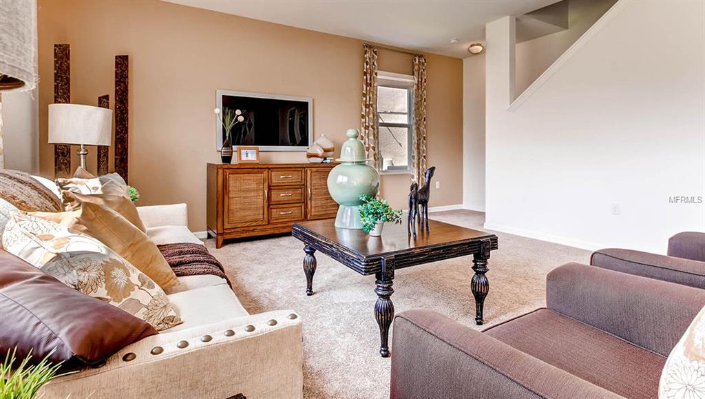 11807 MYRTLE ROCK DRIVE, RIVERVIEW, Florida 33578, 4 Bedrooms Bedrooms, 6 Rooms Rooms,2 BathroomsBathrooms,Residential,For sale,MYRTLE ROCK,T2928458