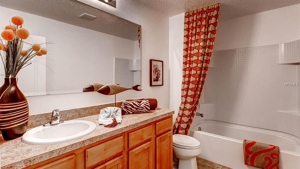 11807 MYRTLE ROCK DRIVE, RIVERVIEW, Florida 33578, 4 Bedrooms Bedrooms, 6 Rooms Rooms,2 BathroomsBathrooms,Residential,For sale,MYRTLE ROCK,T2928458