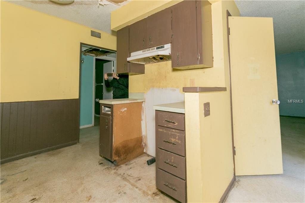 1732 8TH STREET, SARASOTA, Florida 34236, ,Income,For sale,8TH,A4207952