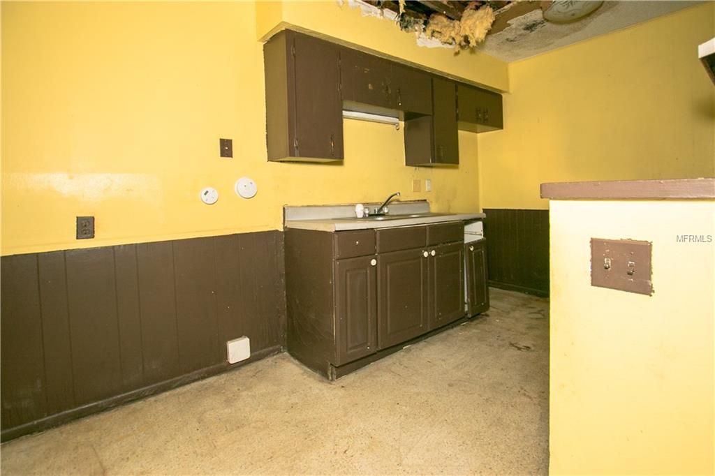 1732 8TH STREET, SARASOTA, Florida 34236, ,Income,For sale,8TH,A4207952