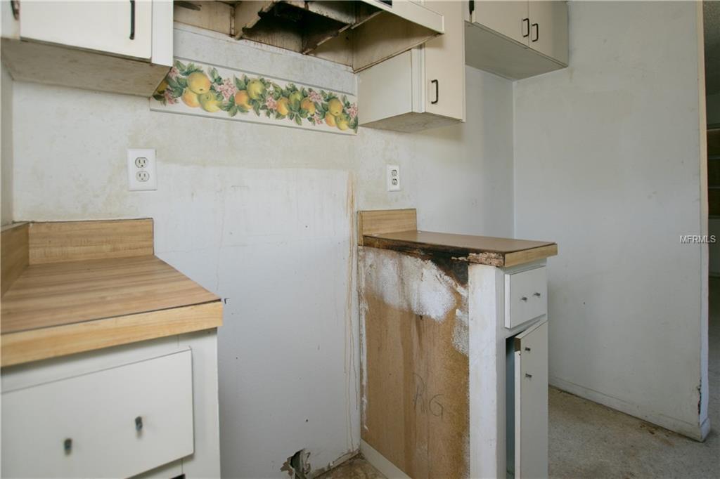 1732 8TH STREET, SARASOTA, Florida 34236, ,Income,For sale,8TH,A4207952