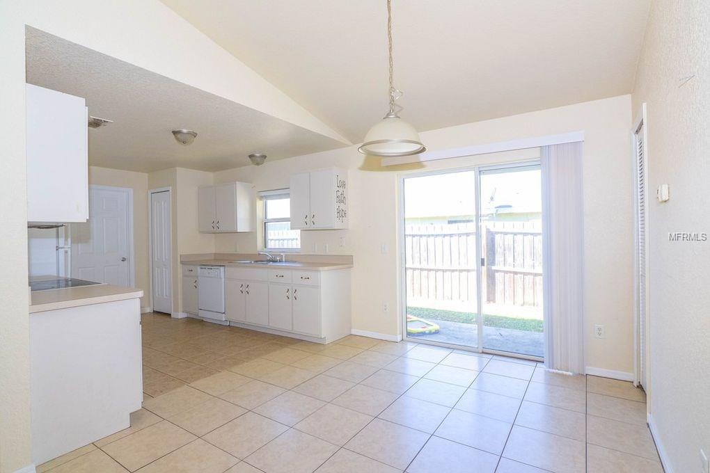 7071 MIDWAY TERRACE, OCALA, Florida 34472, ,Income,For sale,MIDWAY,G4852220