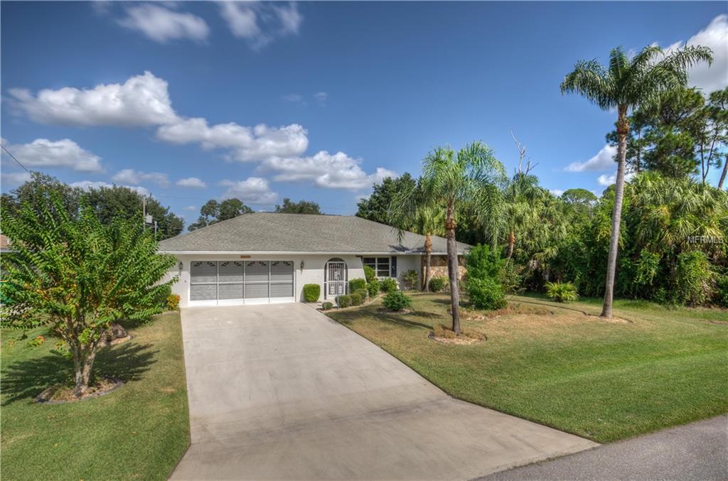 18424 YARBROUGH AVENUE, PORT CHARLOTTE, Florida 33948, 2 Bedrooms Bedrooms, 8 Rooms Rooms,2 BathroomsBathrooms,Residential,For sale,YARBROUGH,C7232051