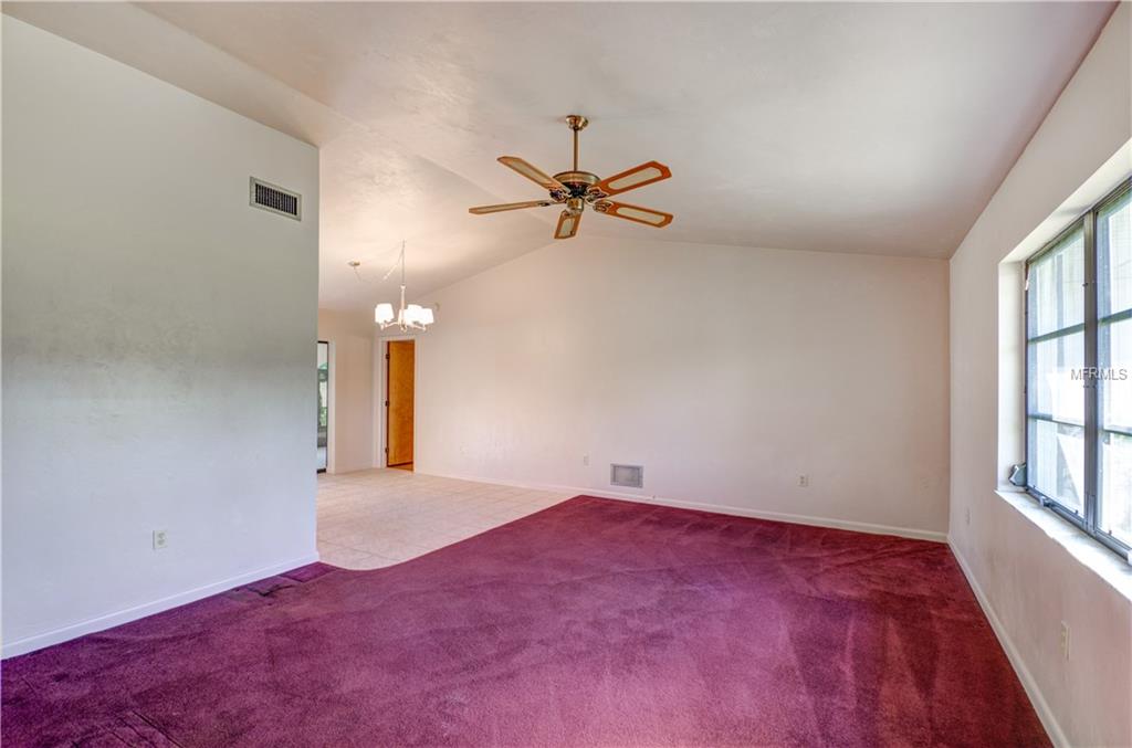 18424 YARBROUGH AVENUE, PORT CHARLOTTE, Florida 33948, 2 Bedrooms Bedrooms, 8 Rooms Rooms,2 BathroomsBathrooms,Residential,For sale,YARBROUGH,C7232051