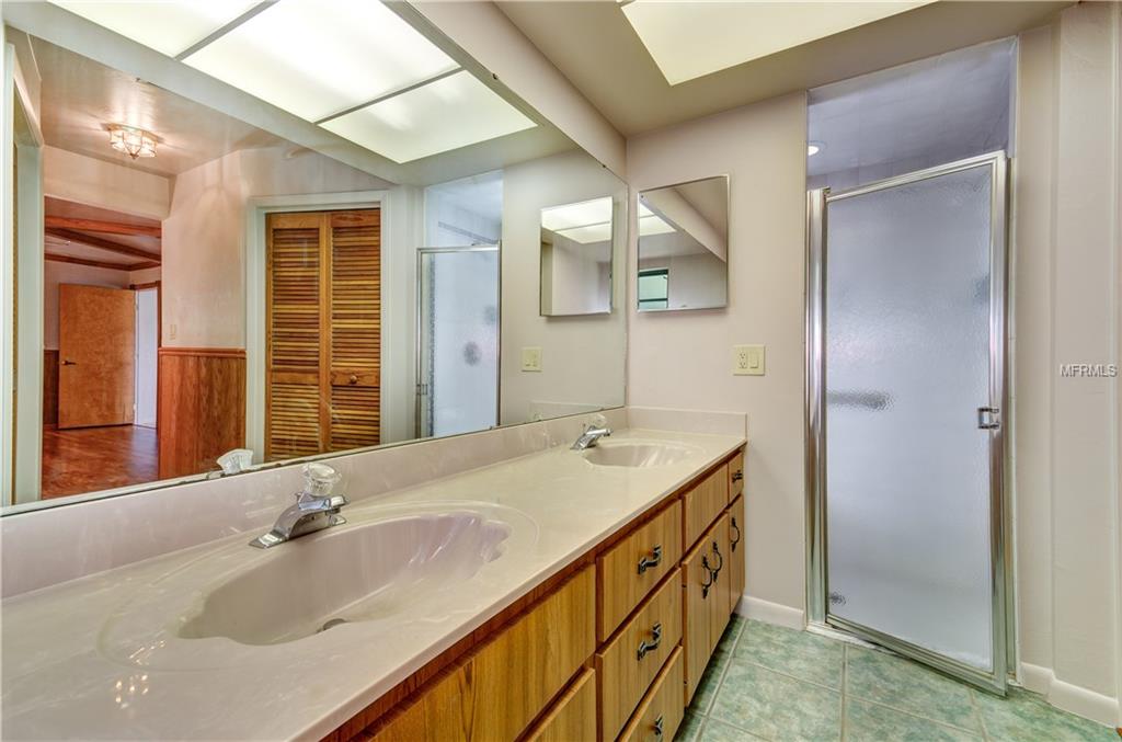 18424 YARBROUGH AVENUE, PORT CHARLOTTE, Florida 33948, 2 Bedrooms Bedrooms, 8 Rooms Rooms,2 BathroomsBathrooms,Residential,For sale,YARBROUGH,C7232051