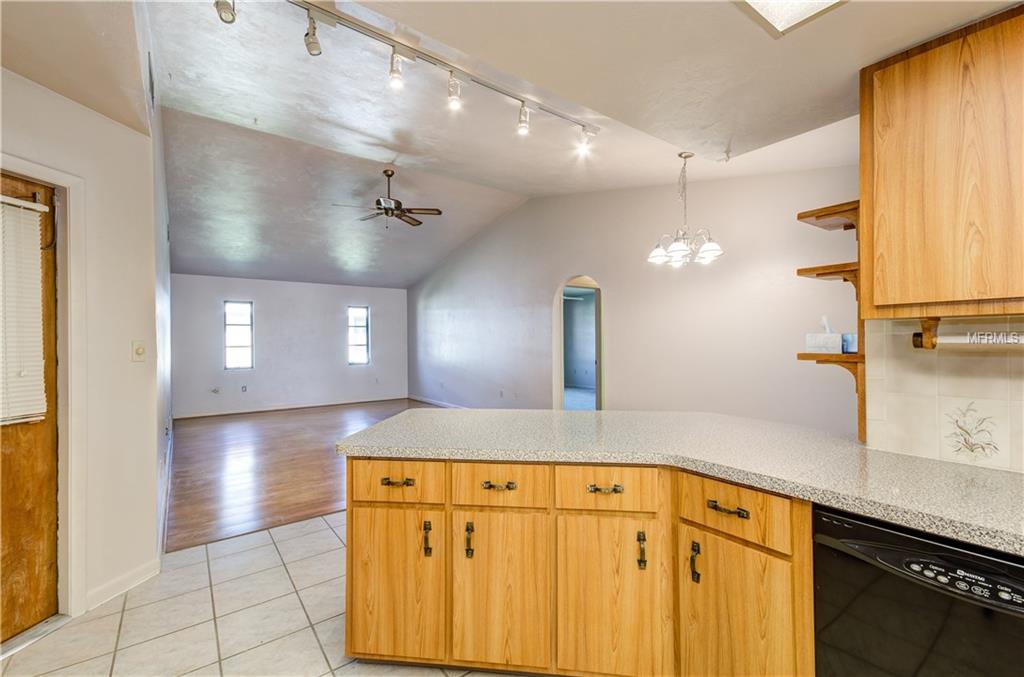 18424 YARBROUGH AVENUE, PORT CHARLOTTE, Florida 33948, 2 Bedrooms Bedrooms, 8 Rooms Rooms,2 BathroomsBathrooms,Residential,For sale,YARBROUGH,C7232051