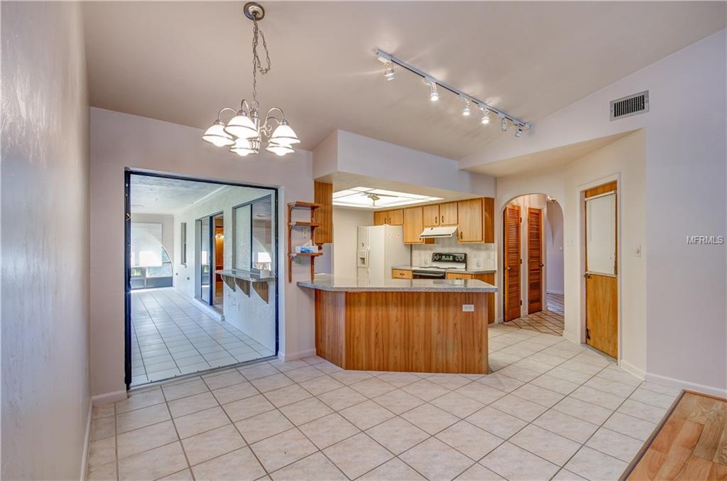 18424 YARBROUGH AVENUE, PORT CHARLOTTE, Florida 33948, 2 Bedrooms Bedrooms, 8 Rooms Rooms,2 BathroomsBathrooms,Residential,For sale,YARBROUGH,C7232051