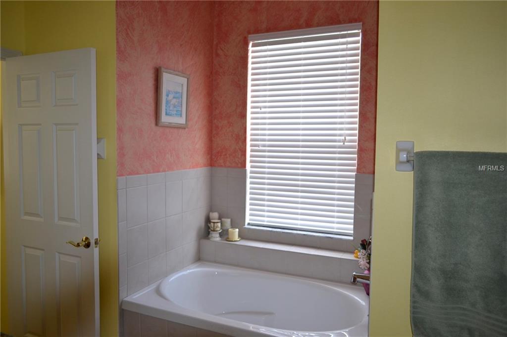 6507 98TH AVENUE N, PINELLAS PARK, Florida 33782, 3 Bedrooms Bedrooms, 5 Rooms Rooms,2 BathroomsBathrooms,Residential,For sale,98TH,U7829873